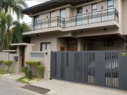 FOR SALE – 5 Bedroom House with Pool in BF Homes, Parañaque