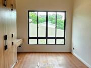 For Sale 5 Bedroom in BF Homes, Las Pinas City