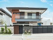 For Sale 5 Bedroom in Tahanan Village, Paranaque City