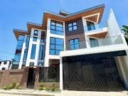 FOR SALE: 5 BEDROOMS ELEGANT DESIGN HOUSE IN GREENWOODS...