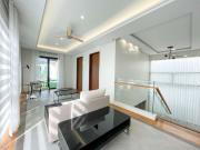 For Sale: 5BR Brand New Townhouse Unit at New Manila in...