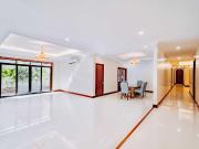FOR SALE 5BR BUNGALOW HOUSE IN MARIA LUISA ESTATE PARK,...