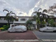FOR SALE: 5BR House and Lot in Paseo de Magallanes,...
