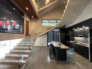 FOR SALE: 6 Bedroom Single Family House in Mira Nila...