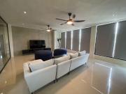 FOR SALE: 6 Bedroom Single Family House in Mira Nila...