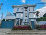 FOR SALE 6 BEDROOM TAGAYTAY VACATION HOUSE