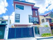 FOR SALE: 7 BEDROOMS 3 STOREY HOUSE AND LOT IN...