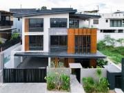 For Sale 9 Bedroom 9BR House and Lot in Tivoli Royale,...