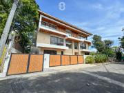 For Sale: 9 Bedrooms Unit in Ayala Alabang Village
