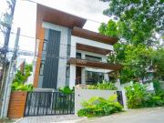 For Sale: Ayala Heights Brand new Modern House Matandang... For Sale: Ayala Heights Brand new Modern House Matandang...