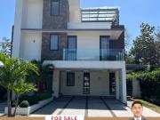 For Sale Ayala Southvale Sonera house 5 bedroom Las...