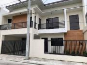 For Sale Brand New 250sqm, 5 Bedroom House with Carport...