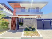 FOR SALE: Brand New 5 Bedroom House and Lot in Tahanan...