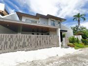 FOR SALE: Brand New 5 Bedroom House and Lot with...