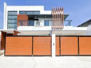 FOR SALE: Brand New 5 Bedroom House and Lot with...