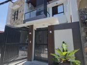 For Sale: Brand New 5BR House & Lot in Italia 500, BF...