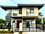 For Sale: Brand New Elegant Modern Corner House in...