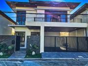 One of a Kind BNEW Modern Smart Home in BF Homes, Parañaque