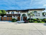 FOR SALE CLEANED SPACIOUS DESIGN 2 STOREY CORNER HOUSE...