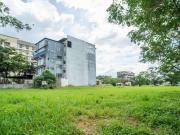 For Sale: Commercial Lot in Quezon City Neopolitan...