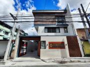 For Sale! Cubao Townhouse with 2 Car Park near Araneta...