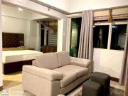 For Sale: Furnished Studio Unit with Balcony Parkside...