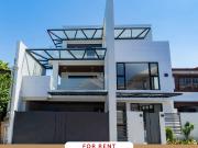 For Sale Greenheights Village 4 bedroom Parañaque house...