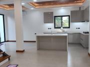 For Sale! House and Lot in Greenheights Subd Paranaque...