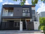 For Sale! House and Lot in Greenwoods Village with 4...