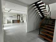 FOR SALE House and Lot | The Pines at South Peak San...