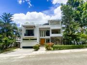 FOR SALE! House and Lot with 5 Bedrooms in Parkridge...