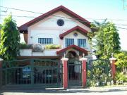 FOR SALE: House Laguna >Other areas