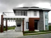 FOR SALE: House Laguna >Sta Rosa