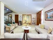 For Sale: House & Lot in Mahogany Place, Taguig City