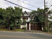 FOR SALE: HOUSE & LOT NEAR ATENEO UNIVERSITY LOYOLA...