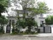 FOR SALE: House Manila Metropolitan Area >Alabang