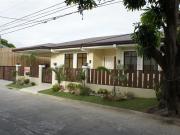 FOR SALE: House Manila Metropolitan Area >Las Pinas