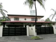 FOR SALE: House Manila Metropolitan Area >Makati