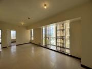 FOR SALE / LEASE: 3 Bedroom Condominium in Alder...