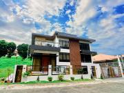 FOR SALE: Luxury House and Lot in Manila Southwoods Golf...