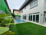 FOR SALE | LUXURY MODERN HOME Palms Pointe Village,...