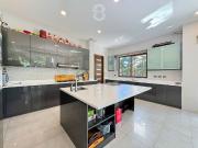 For Sale: Makati House at Paseo de Magallanes, 5 Bedroom... For Sale: Makati House at Paseo de Magallanes, 5 Bedroom...