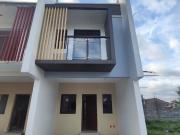 For Sale! Malanday Valenzuela Townhouse with 4BR 9.350M AJCV