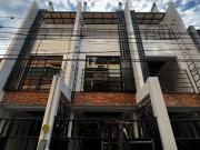 For Sale Modern 3 Storey Townhouse w/ Roofdeck in Galas...