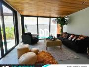 For Sale: Modern Bungalow House in Ayala Alabang...