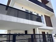 FOR SALE MODERN DESIGN THREE STOREY HOUSE AND LOT IN...