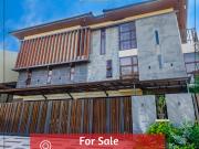 For Sale: Modern & Luxurious House and Lot in...