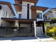 FOR SALE MODERN SEMI FURNISHED HOUSE AND LOT IN BF HOMES...