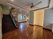 For Sale: New Manila Townhouse