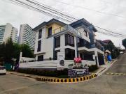 For Sale Newly Made Spacious Modern Design 3 Storey...